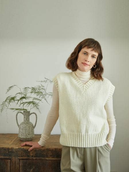 Simple Sleeveless Knitted Vest Womens Pattern for Beginners