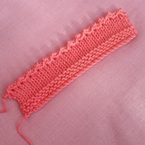 swatch to illustrate a picot cast off edging style