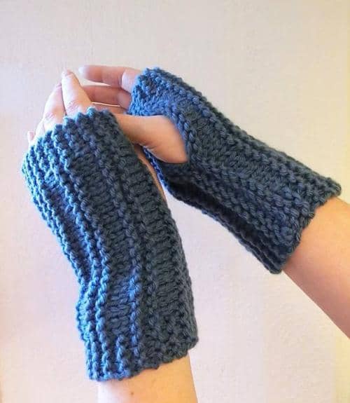 wrist warmer knitting pattern