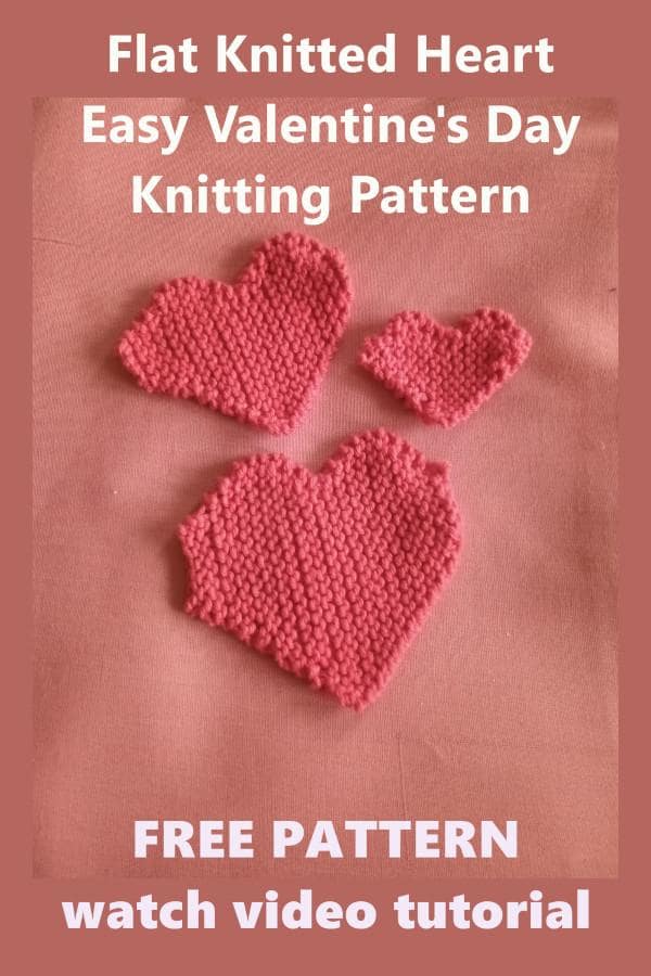 flat knitted hearts in varying sizes for Valentine's Day knitting project